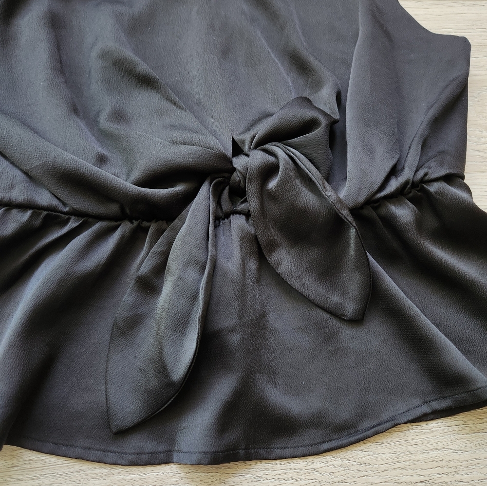 She + Sky Black Tank Top With Bow Womens Large Peplum - Picture 2 of 8